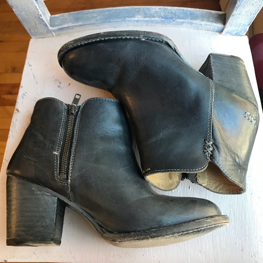 Bed Stu Yell Booties